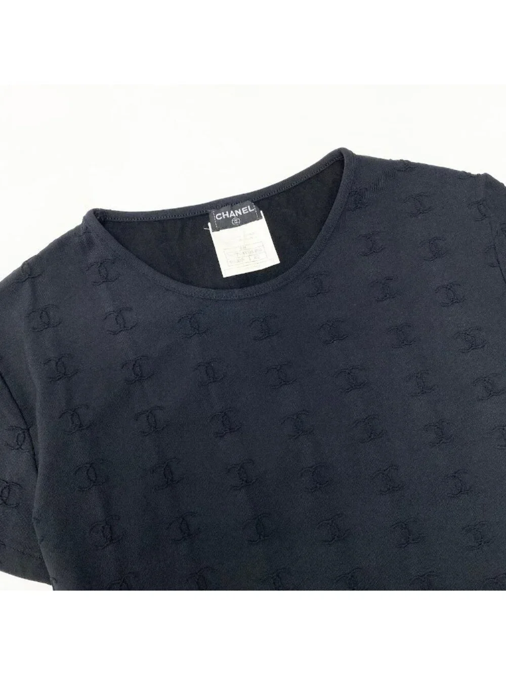 Chanel 97P Ce8 Vintage CC Logo Cropped T Fitted Top Black